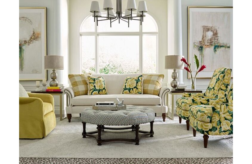 WINDSOR SOFA (BENCH) Room
